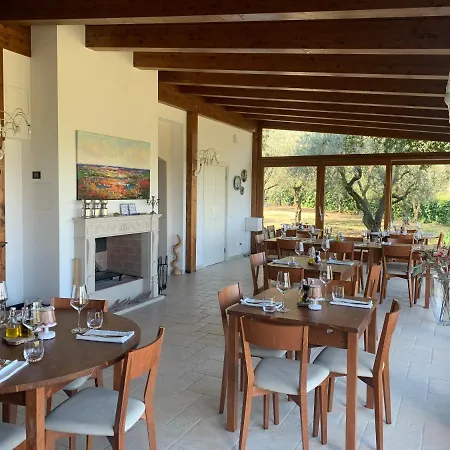 Gastronomic Carlocarla Bed & Breakfast *
