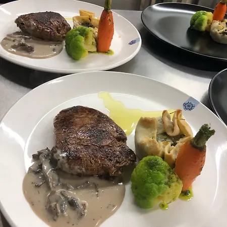 Gastronomic Carlocarla Bed & Breakfast