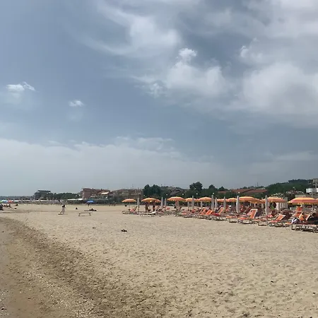 Gastronomic Carlocarla 住宿加早餐酒店 Monte San Pietrangeli