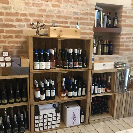 Gastronomic Carlocarla 住宿加早餐酒店 Monte San Pietrangeli