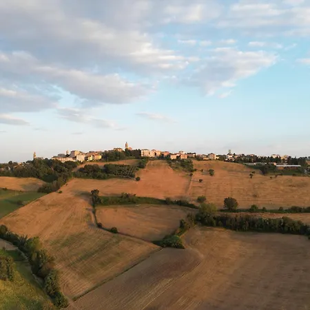 Gastronomic Carlocarla 3* Monte San Pietrangeli