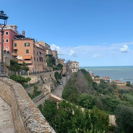 Bed & Breakfast Gastronomic Carlocarla Monte San Pietrangeli