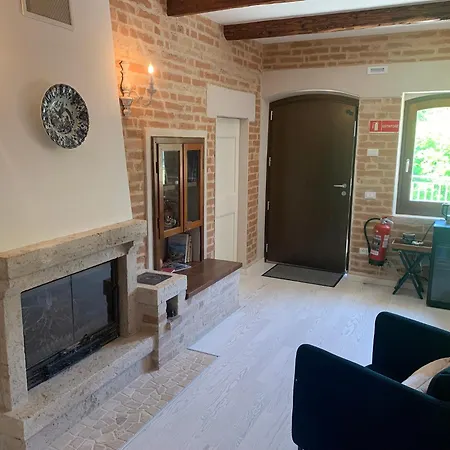 Gastronomic Carlocarla فندق مبيت وإفطار 4*