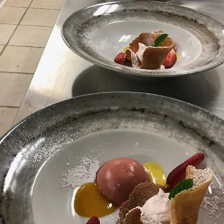 Gastronomic Carlocarla 4* Monte San Pietrangeli