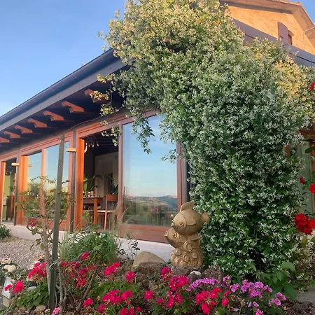 Bed & Breakfast Gastronomic Carlocarla 3*