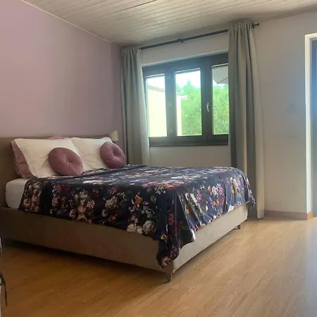 Gastronomic Carlocarla Bed & Breakfast
