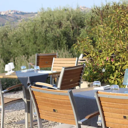 Gastronomic Carlocarla Bed & Breakfast