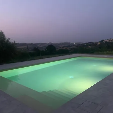 فندق مبيت وإفطار Gastronomic Carlocarla Monte San Pietrangeli