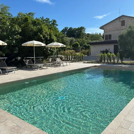 Gastronomic Carlocarla فندق مبيت وإفطار Monte San Pietrangeli