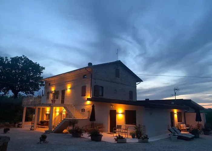 Gastronomic Carlocarla Bed & Breakfast Monte San Pietrangeli