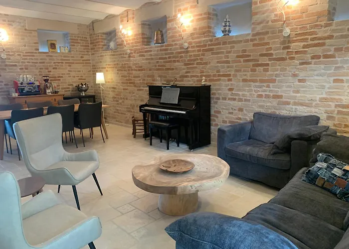 Gastronomic Carlocarla Bed & Breakfast Monte San Pietrangeli