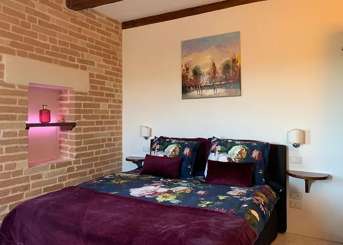 Gastronomic Carlocarla Bed & Breakfast