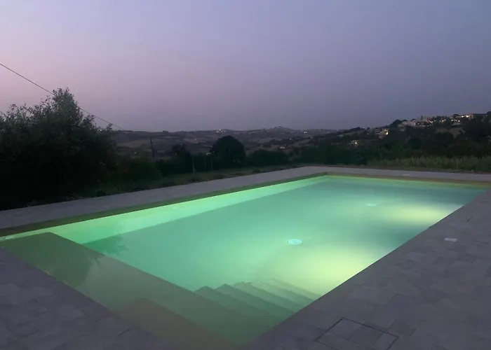 Bed & Breakfast Gastronomic Carlocarla Monte San Pietrangeli