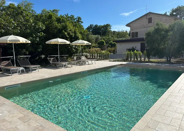 Gastronomic Carlocarla Bed & Breakfast Monte San Pietrangeli